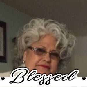 Meet your Posher, Juana